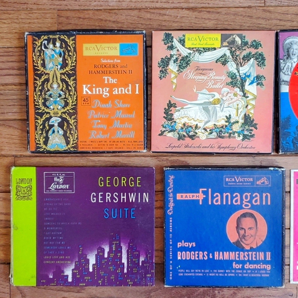 29 Vintage 45 & 78 rpm vinyl records: Annie Get Your Gun, The King & I, …